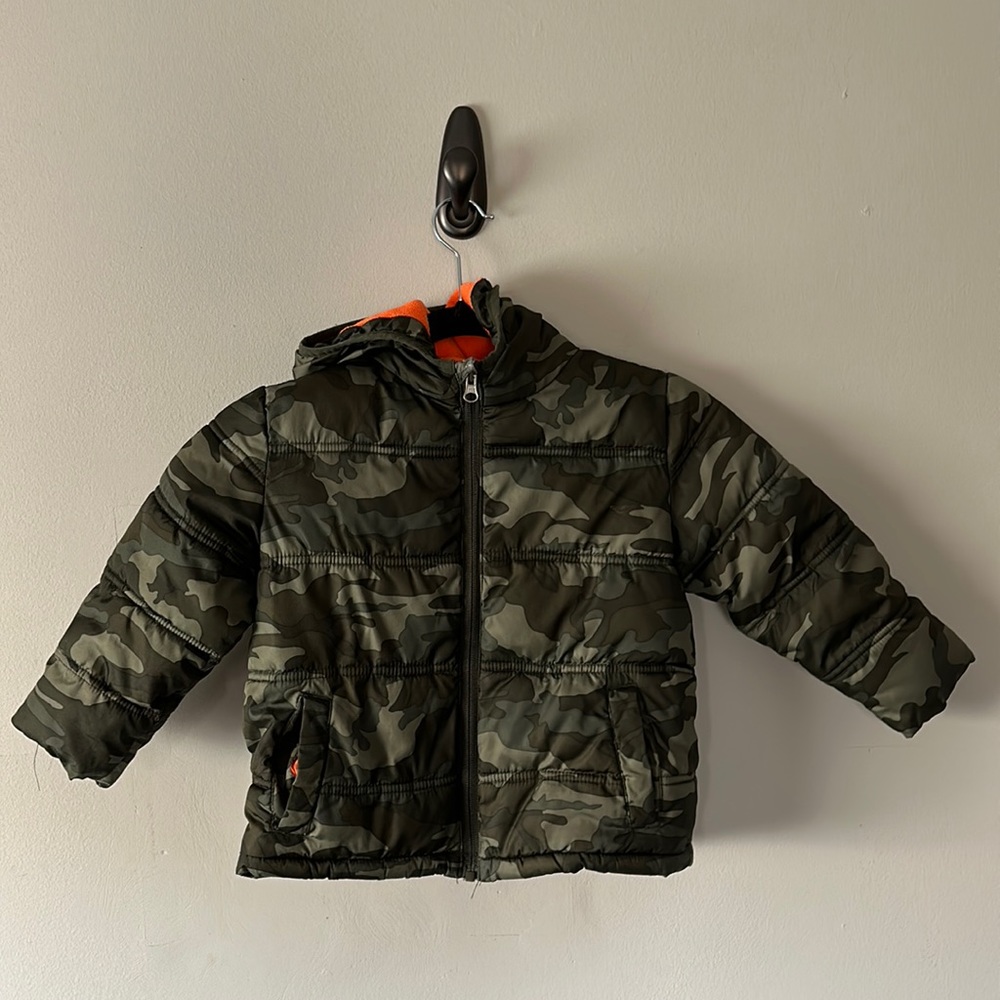3T, camo jacket with pockets, hood and orange fleece lining